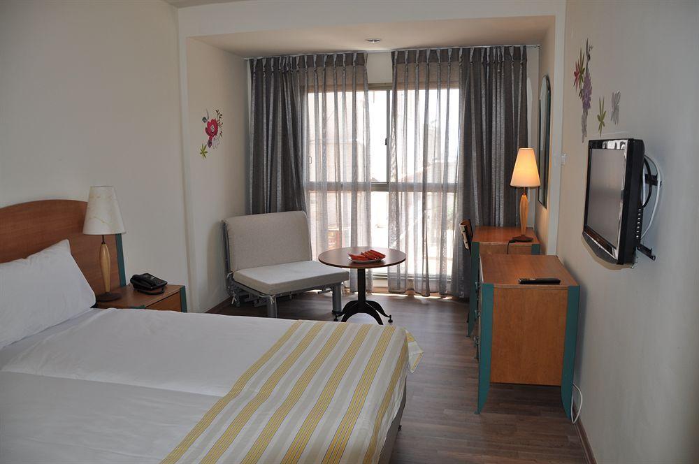 Royal Inn ทิเบเรียส ภายนอก รูปภาพ